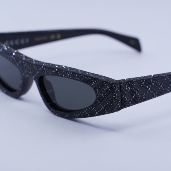Gucci GG1779S 010 Sunglasses Black with Metal Stud Detail Cat Eye Frame main image 8